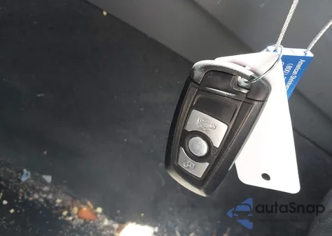 2014 BMW 328I из США, поврежденный, VIN WBA3C1C56EK106964